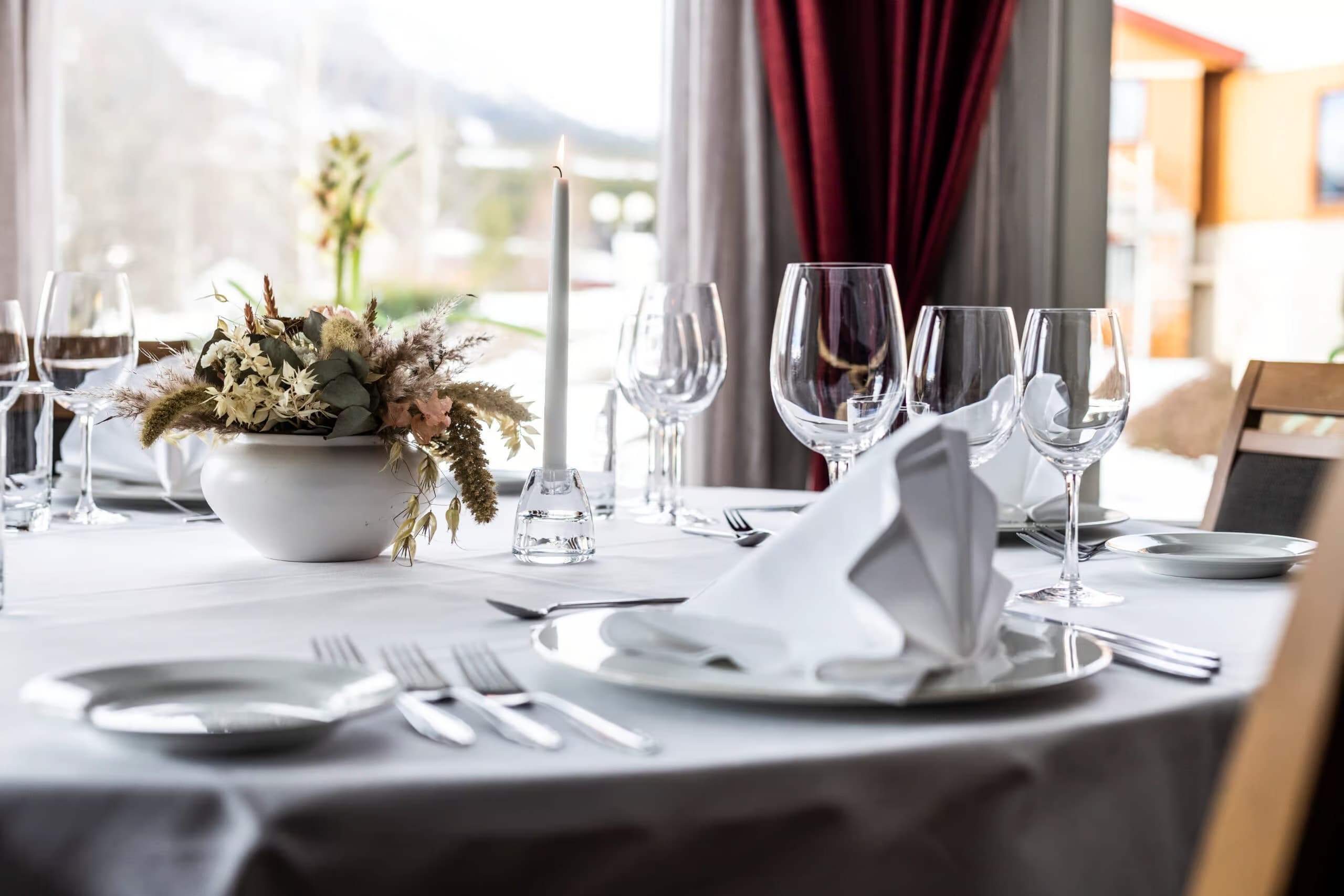 Valentine's dinner at Straand Hotel