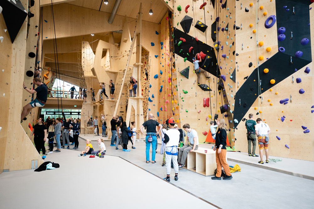 Høyt Under Taket Skien - Climbing center in Skien, Skien - Skien