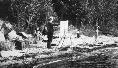 Soria Moria og De lykkelige øyer. Henrik Sørensens forhold til Telemark og Holmsbu.