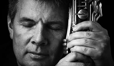 Heima solokonsert med Carl Petter Opsahl
