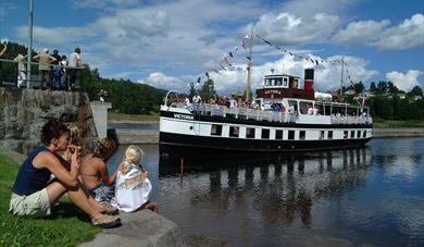 Boat trips with Victoria & Henrik Ibsen