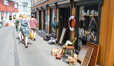 Antique store - Lilletorvet Antikk