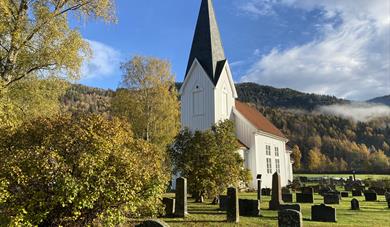 Kveldsmesse i Flatdal kyrkje