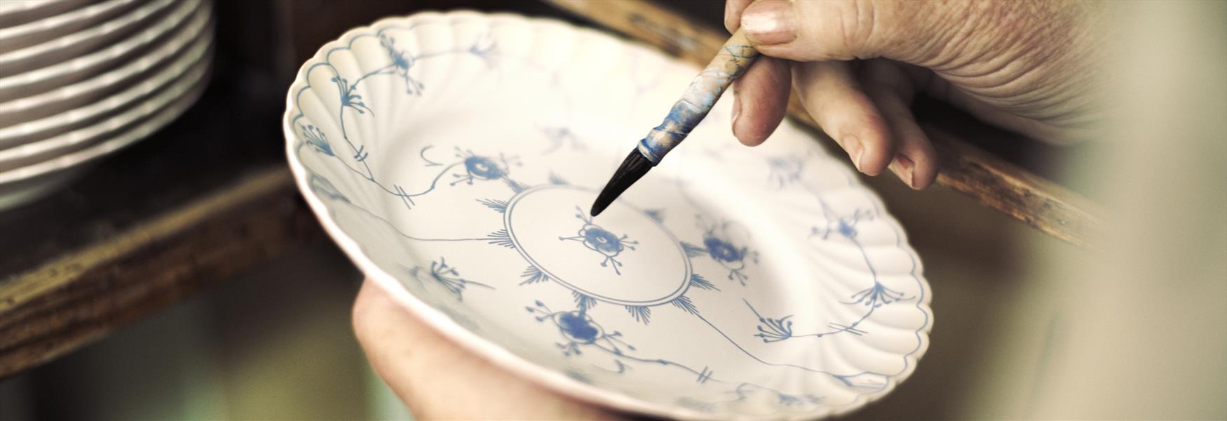 Porcelain painting