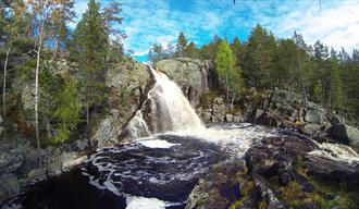 Dusanfossen waterfall