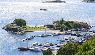 Summer kiosk at Gunnarsholmen