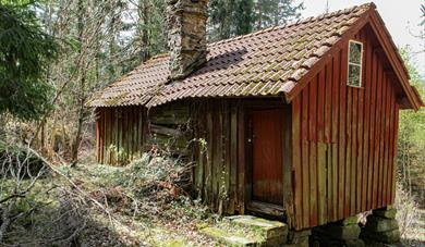Cultural-historical walk in magical surroundings on Skåtøy